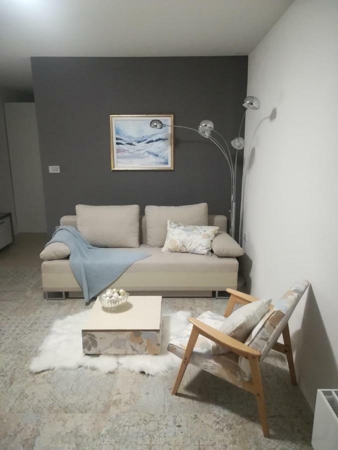 Angel'S Nest Apartment Komenda ภายนอก รูปภาพ